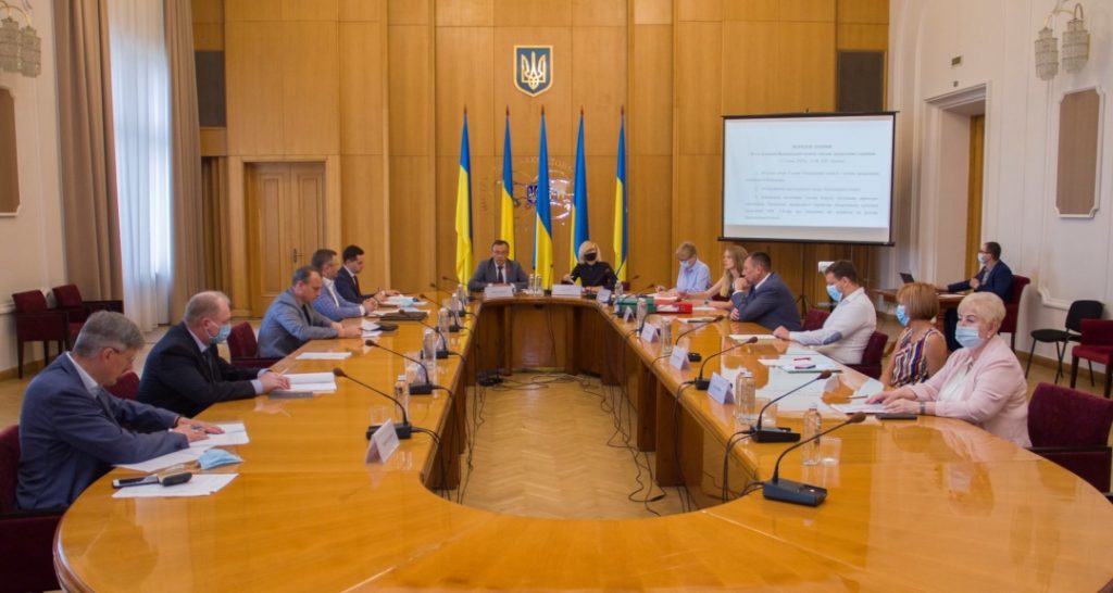 Статус закордонного українця надано ще 58 іноземцям українського походження