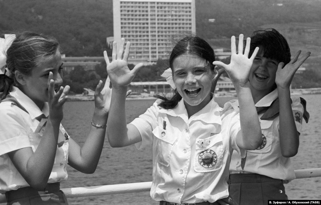 10-річний посол доброї волі в час “холодної війни”: Візит американки Саманти Сміт до СРСР - фото 6
