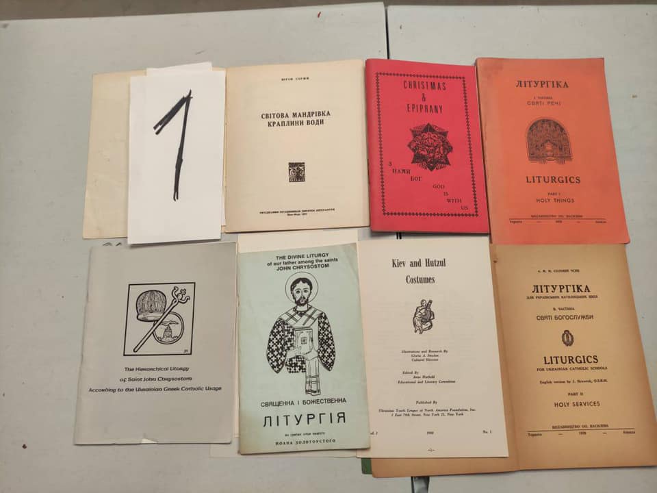 Бібліотека української діаспори отримає 5000 книжок з колекції громадського діяча українського походження Володимира Пилишенка - фото 4