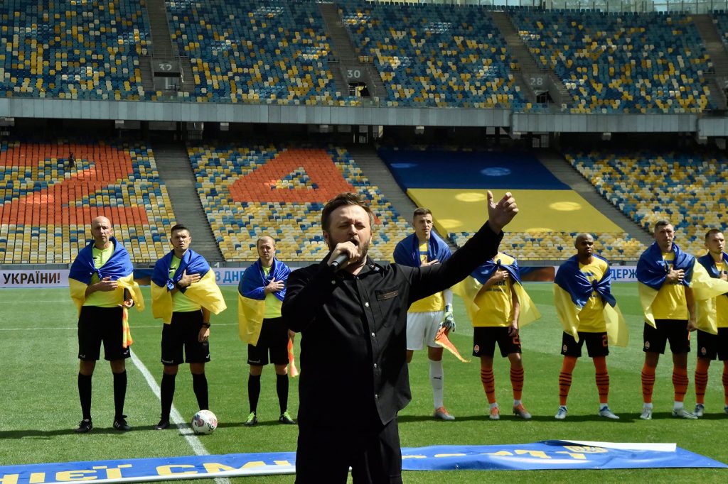 Новий сезон – нова традиція! В Україні стартував Чемпіонат УПЛ з футболу сезону-2022/23 - фото 6