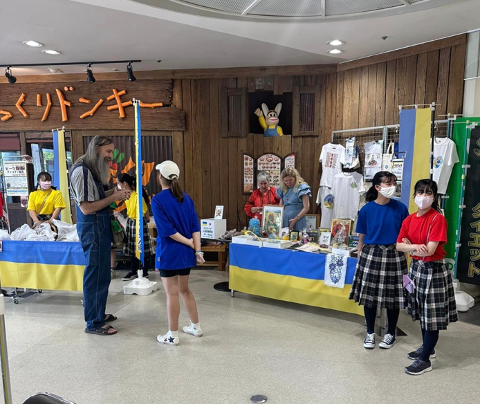 У Японії на благодійному заході зібрали кошти для підтримки України - фото 3