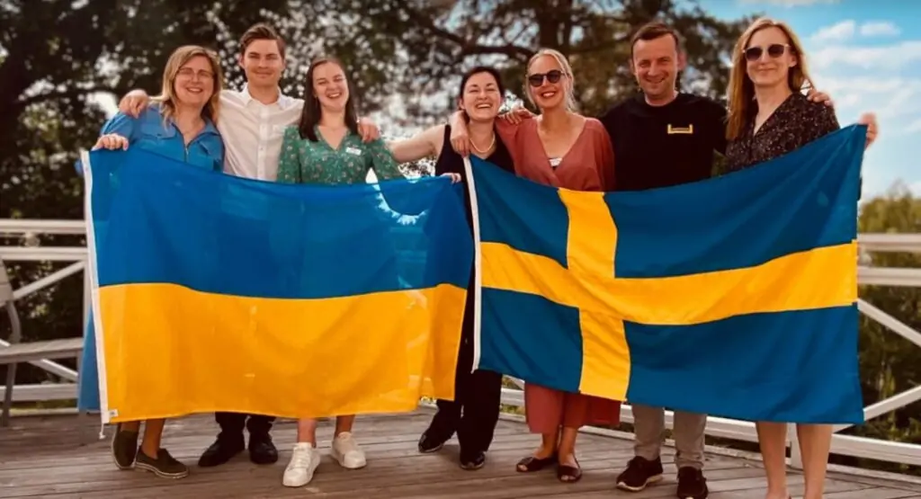 «Я українка і я не працюю в борделі»: українські мігрантки справедливо реагують на образу шведської телеведучої