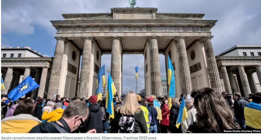 Як продовжити українцям тимчасовий захист у Німеччині у три простих кроки